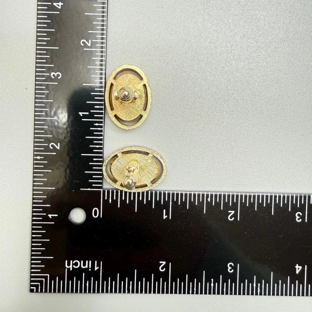 Vintage Dante Gold Tone Tiger's Eye Oval Cufflinks 0.75